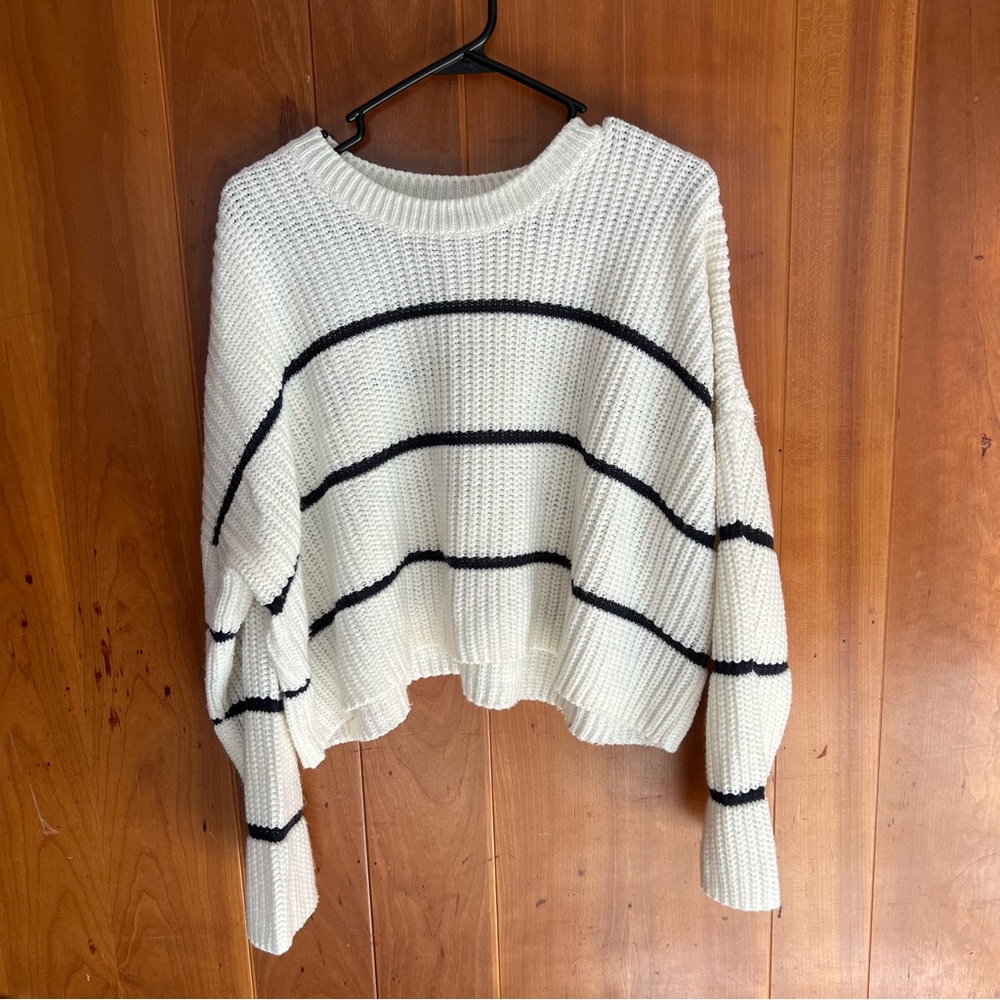 Crop sweater